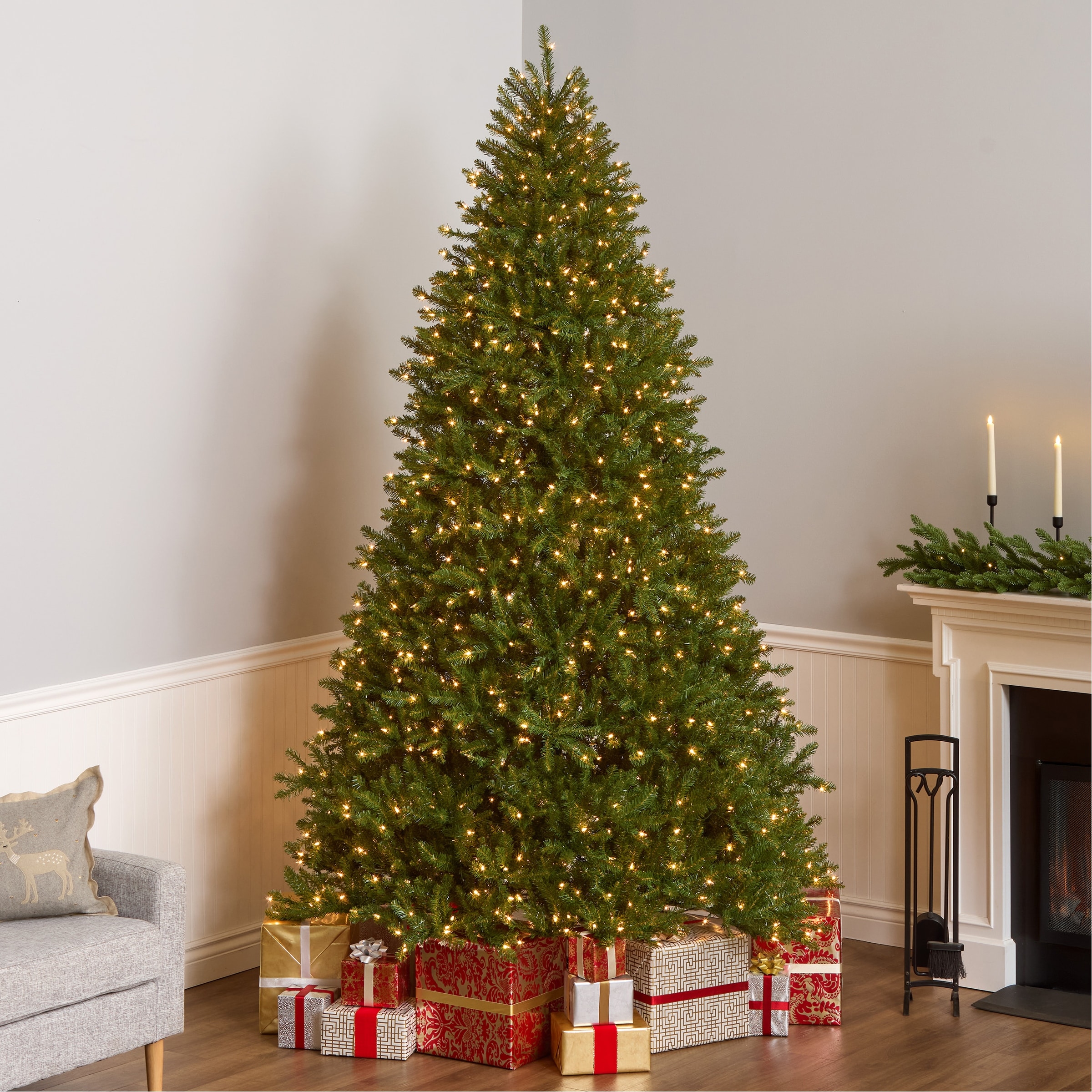 National Tree Company 9 ft. Dunhill Fir Christmas Tree with Clear Lights - 9 Foot