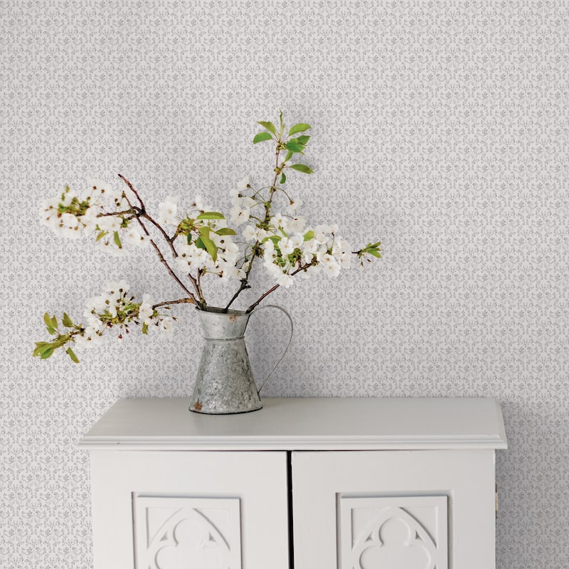 Galerie Wallcoverings Small Prints Ogee Floral Non-woven Matte Wallpaper Roll