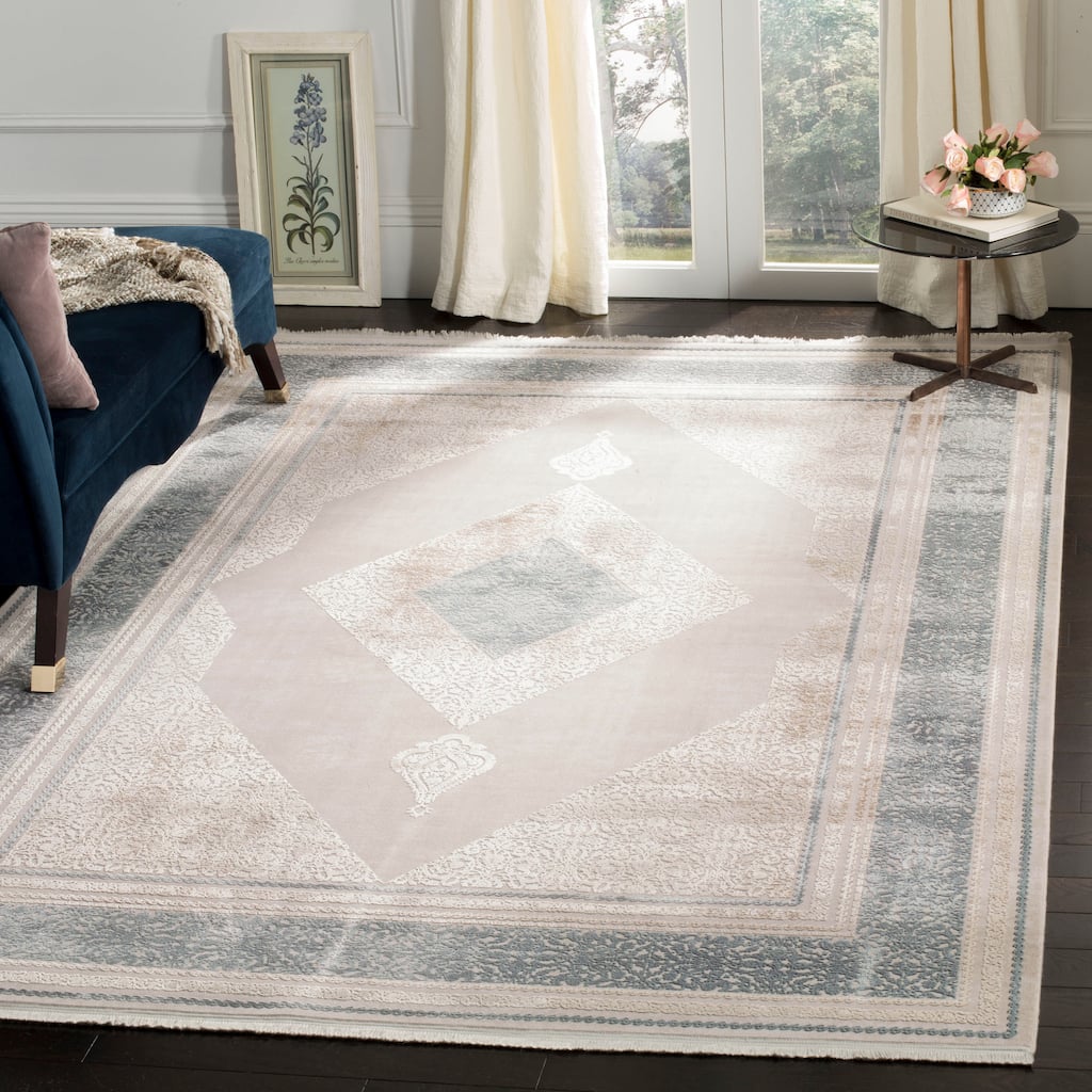 SAFAVIEH Eclipse Lauriane Vintage Boho Abstract Viscose Rug with