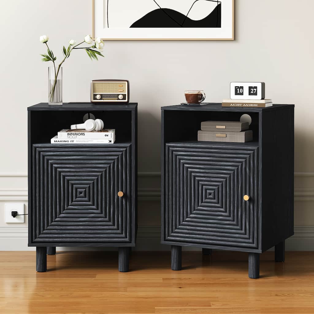 Nightstand Set of 2 with Charging Station and Solid Wood Legs
