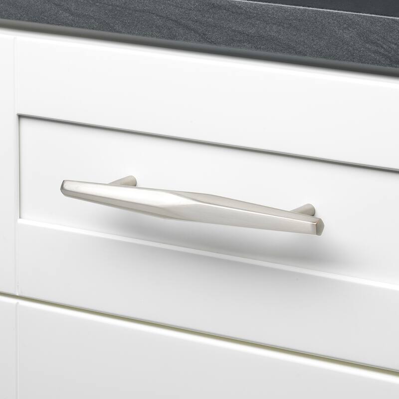 GlideRite 5-inch Center Satin Nickel Solid Faceted Bar Pulls (10-Pack) - Satin Nickel