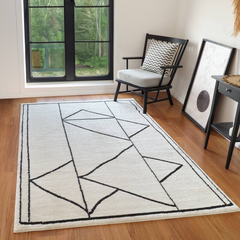 Mulan Ivory Moroccan Power-Loom Area Rug 2' x 3'