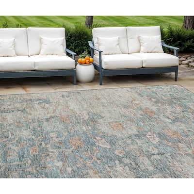 HomeRoots Oriental Traditional Rectangle Outdoor Rug