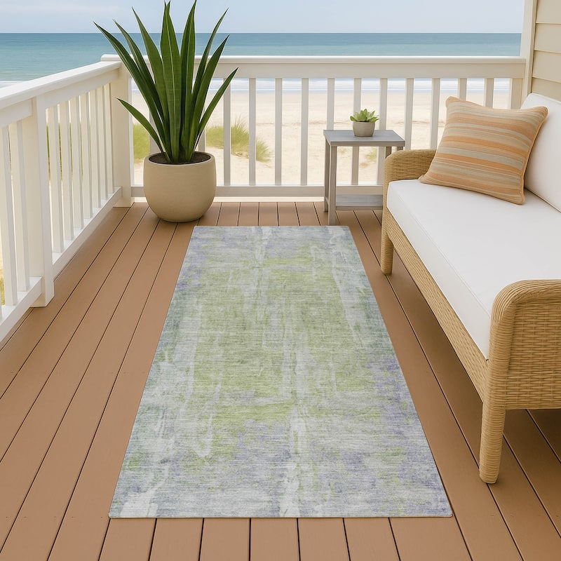 Machine Washable Indoor/ Outdoor Vintage Ombre Chantille Rug - Plum - 2'3" x 7'6"