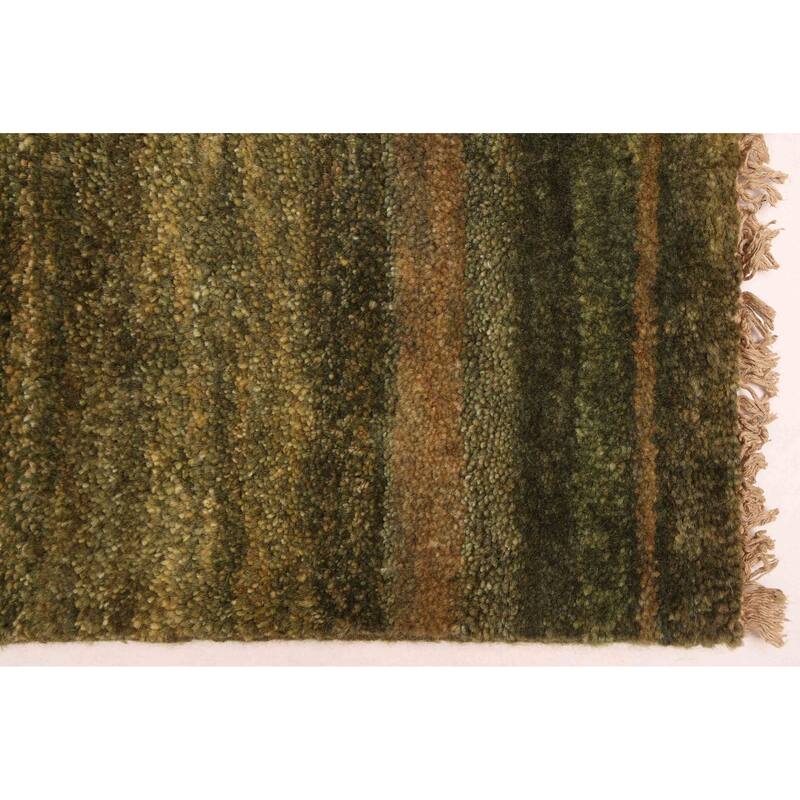 ECARPETGALLERY Hand-knotted Peshawar Ziegler Green Wool Rug - 5'1 x 7'0