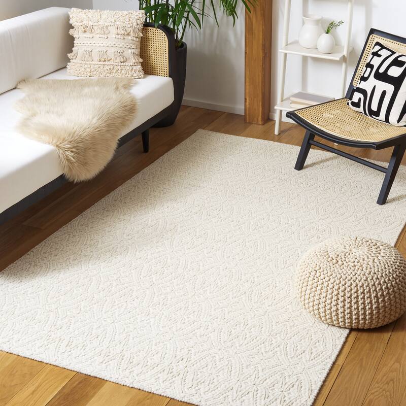 Martha Stewart by SAFAVIEH Handmade Gwenith Wool Rug - 4' x 6' - Ivory