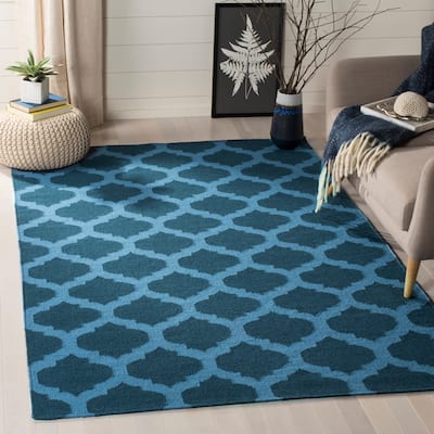 SAFAVIEH Handmade Flatweave Dhurries Lyndia Modern Moroccan Wool Rug