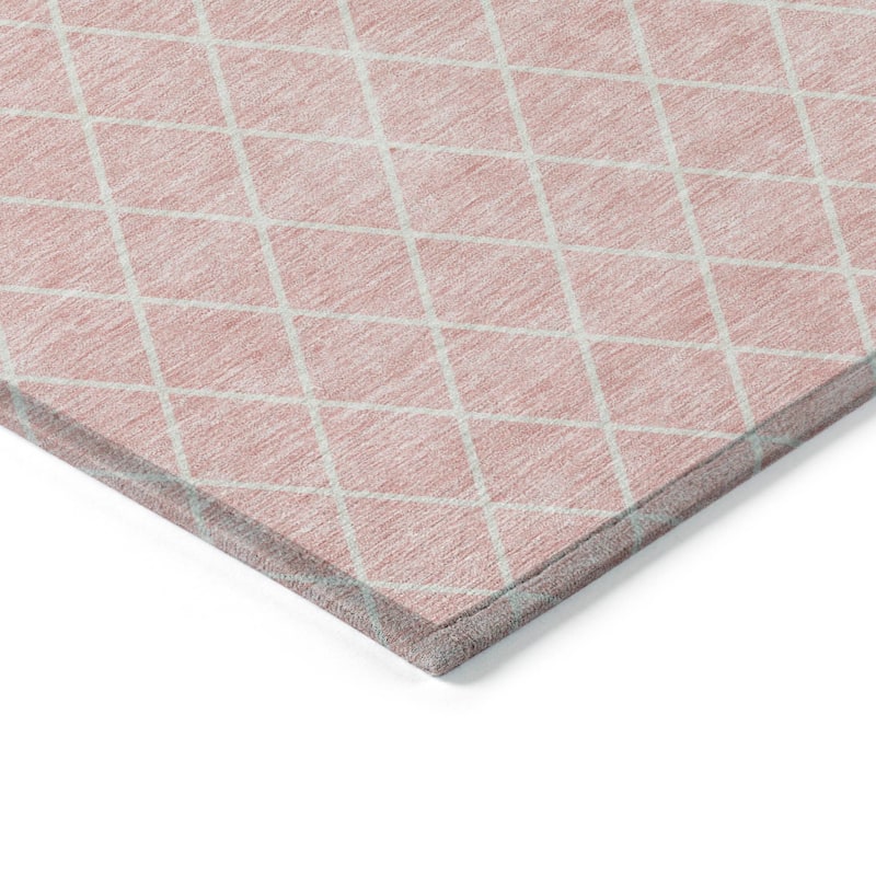 Machine Washable Indoor/ Outdoor Chantille Diamond Trellis Rug