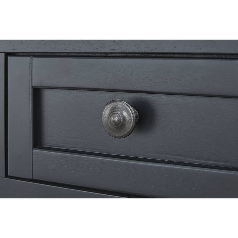 Signature Design by Ashley Wildenauer Back/Brown End Table - 22" W x 24" D x 24" H