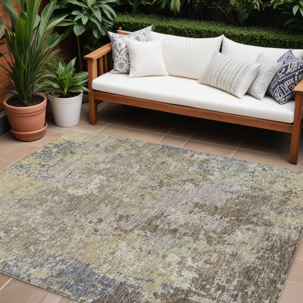 HomeRoots Abstract Transitional Rectangle Outdoor Rug