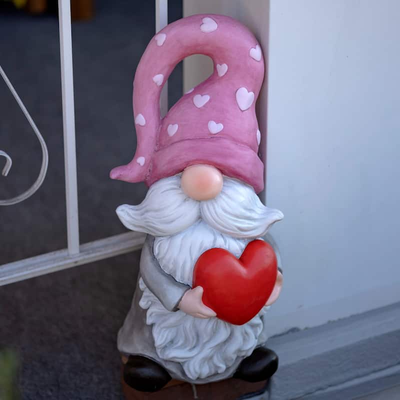 Magnesium Garden Gnome Holding Big Heart with Pink Hat