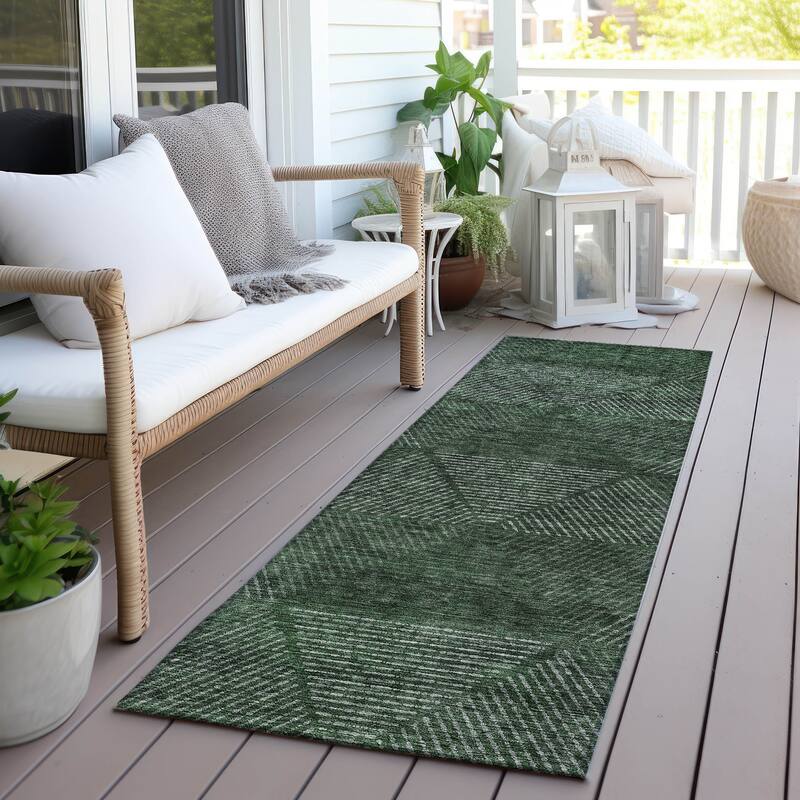 Machine Washable Indoor/ Outdoor Chantille Contemporary Prism Rug - Fern - 2'3" x 7'6"