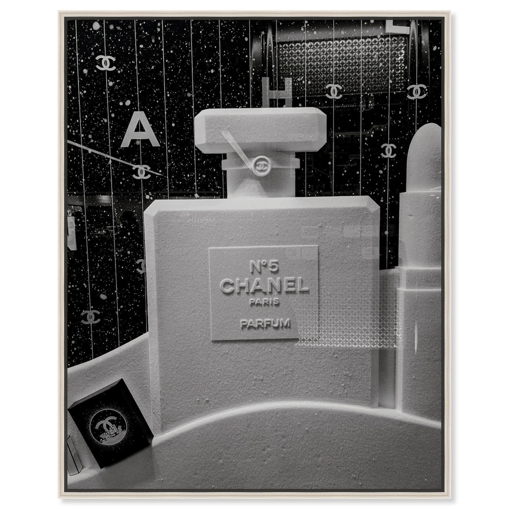 Sculptural Number 5 Canvas by Art Remedy