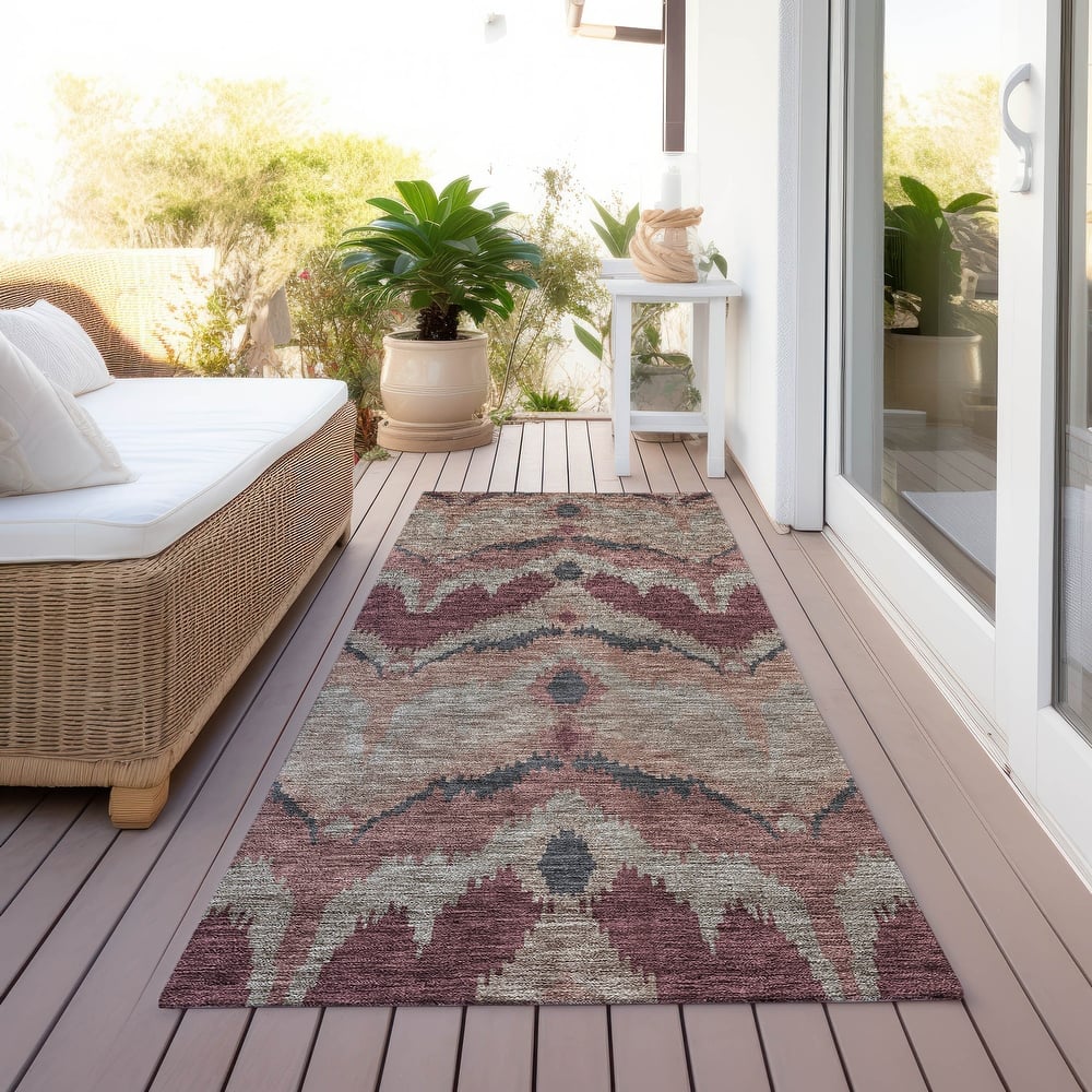 Machine Washable Indoor/ Outdoor Chantille Boho Ikat Rug
