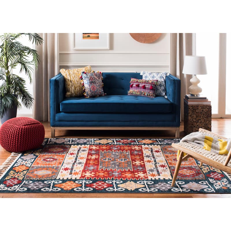 SAFAVIEH Farmhouse Bryndis Boho Tribal Polyester Rug
