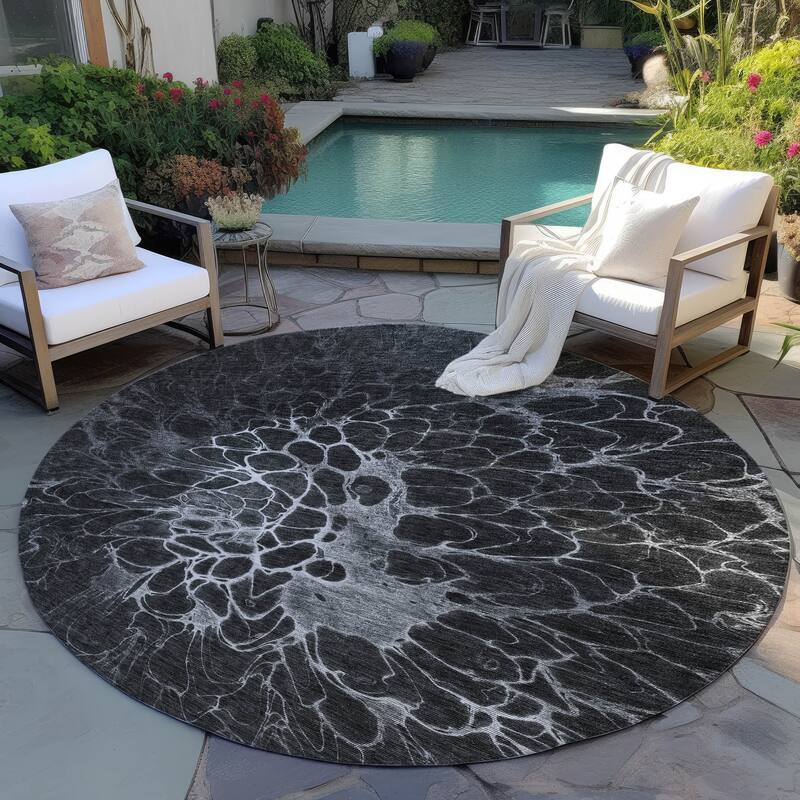 Machine Washable Indoor/ Outdoor Chantille Modern Floral Rug