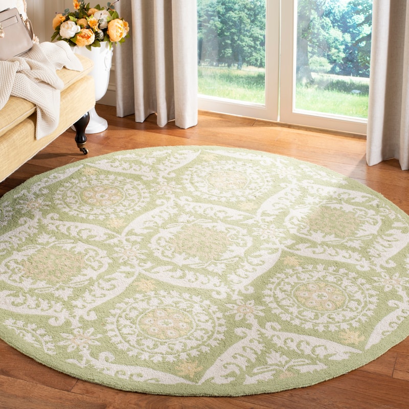 SAFAVIEH Handmade Chelsea Nazeli French Country Wool Rug - 4' x 4' Round - Green/Beige - Runner/Round