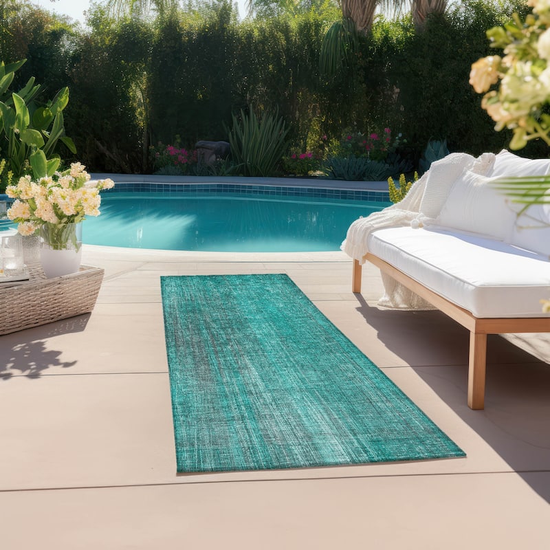 Machine Washable Indoor/ Outdoor Ombre Solid Chantille Rug - 2'3" x 7'6" - Teal