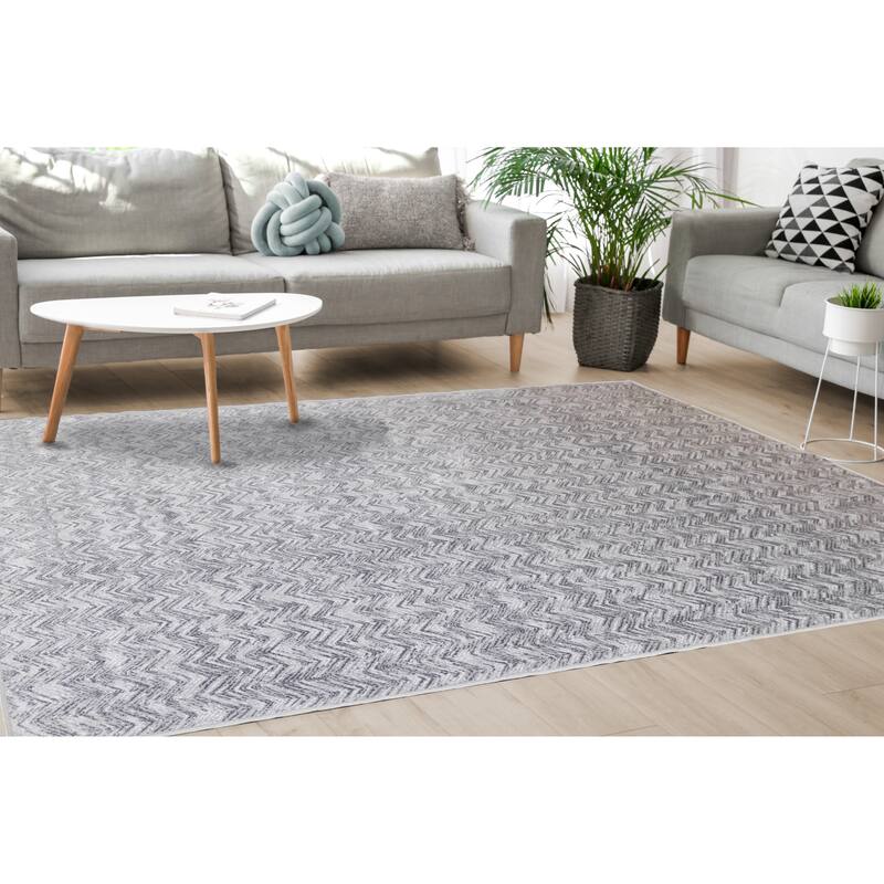 Victoria Collection - White/Grey Distressed Zig Zags Rug