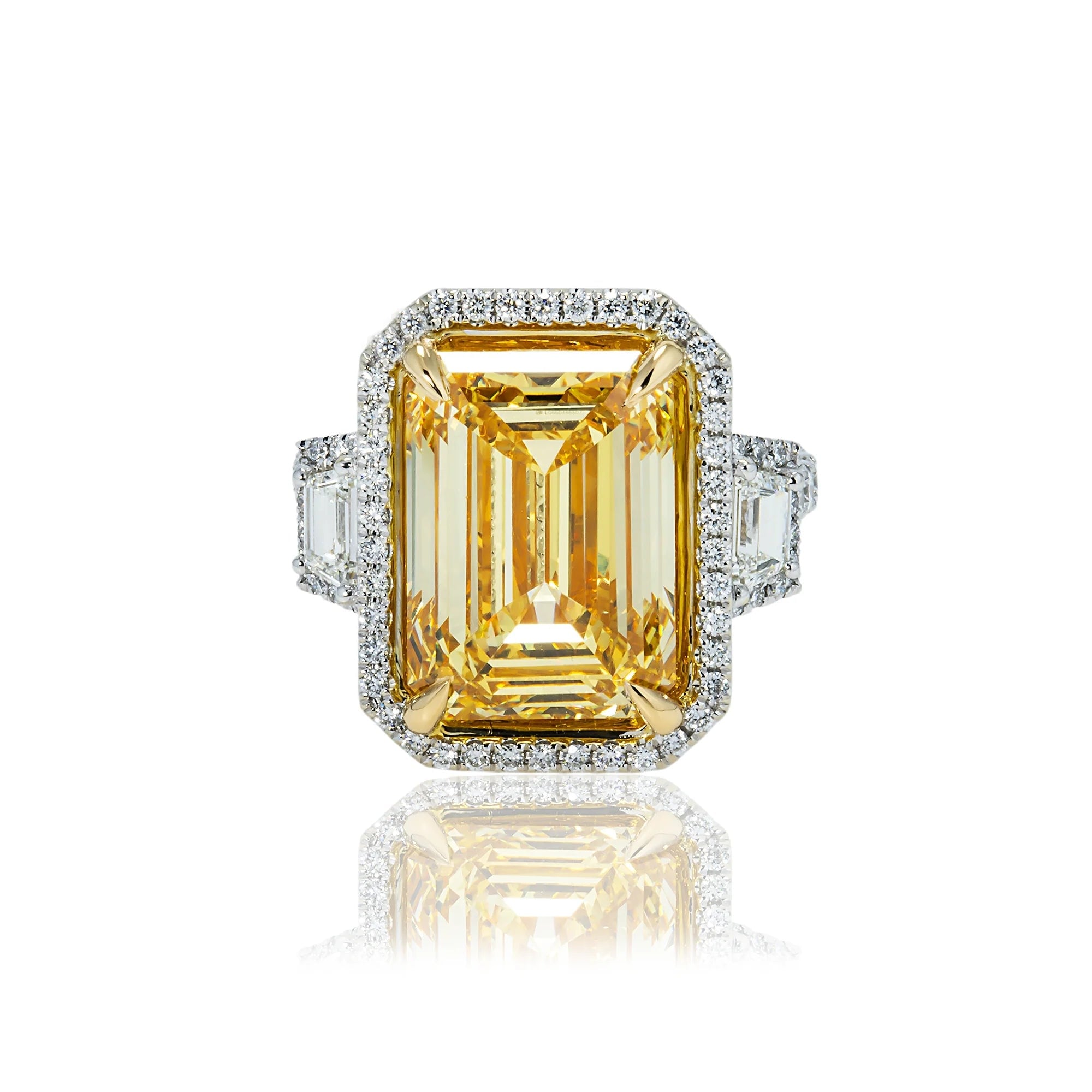 House Of Leon 18K White Gold 10.51ct Emerald Fancy Vivid Yellow Diamond Ring 11.93ctw IGI