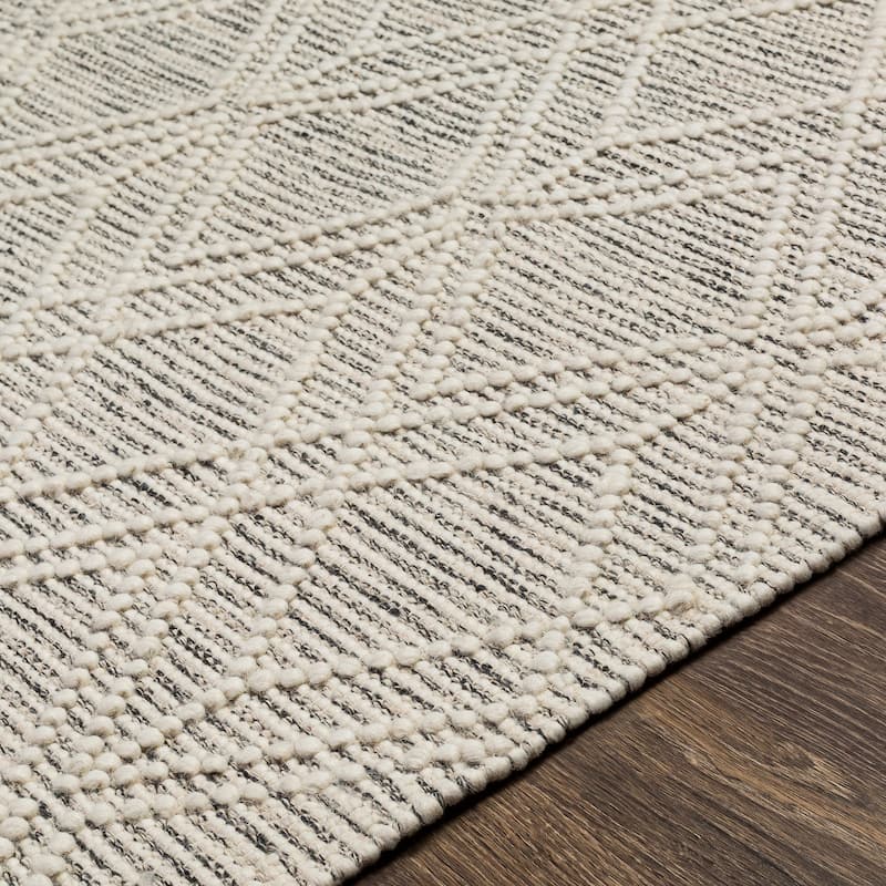 Livabliss Hayli Handmade Farmhouse Wool Blend Area Rug