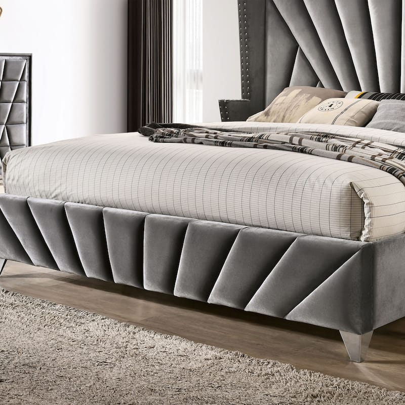 Furniture of America Ambrosia Traditional Fabric Upholstered Panel Bed