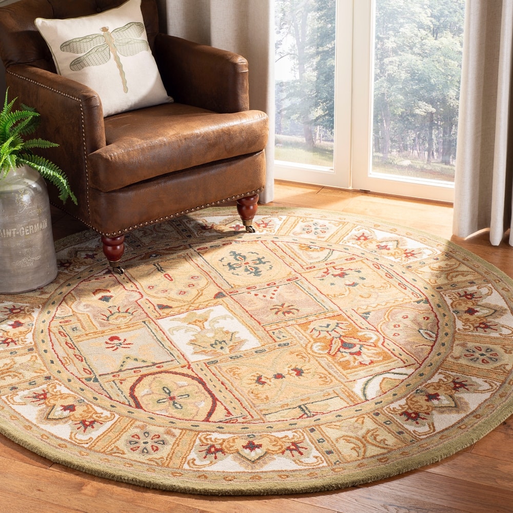 SAFAVIEH Handmade Classic Vittoria Traditional Oriental Wool Rug