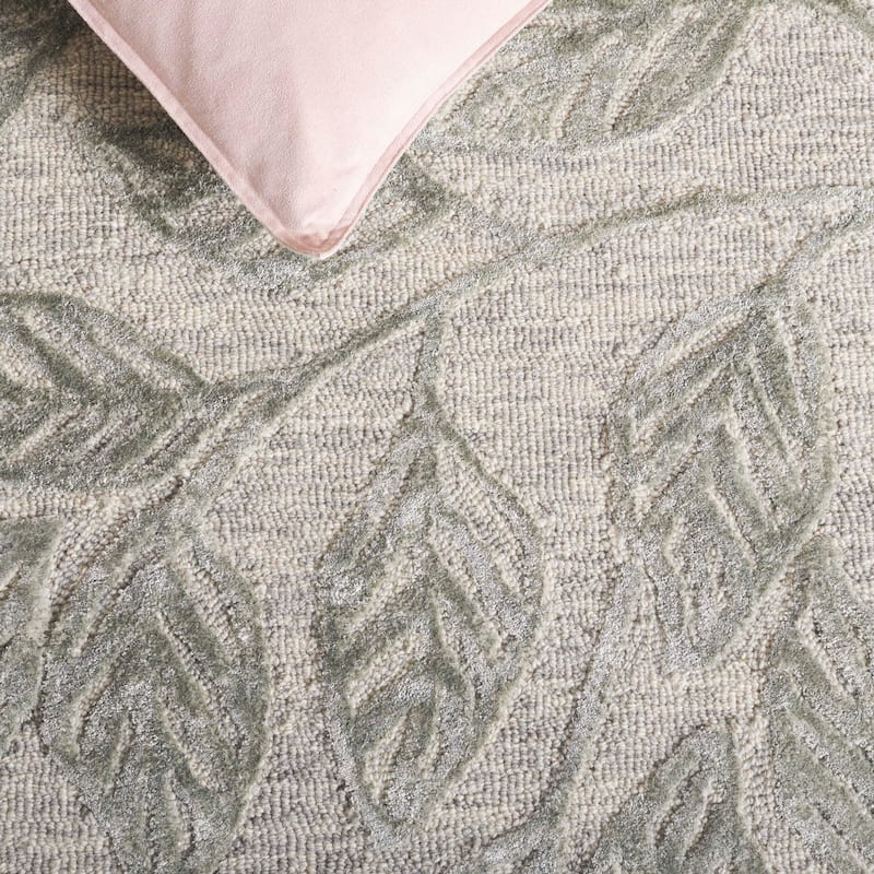 SAFAVIEH Handmade Soho Xhuljeta Contemporary Wool Rug