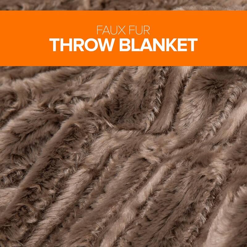 Cheer Collection Luxurious Soft Throw Blanket.
