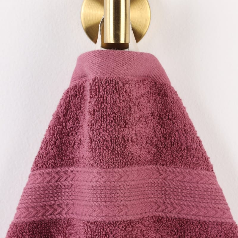 Superior Eco-Friendly Cotton 8-Piece Towel Set
