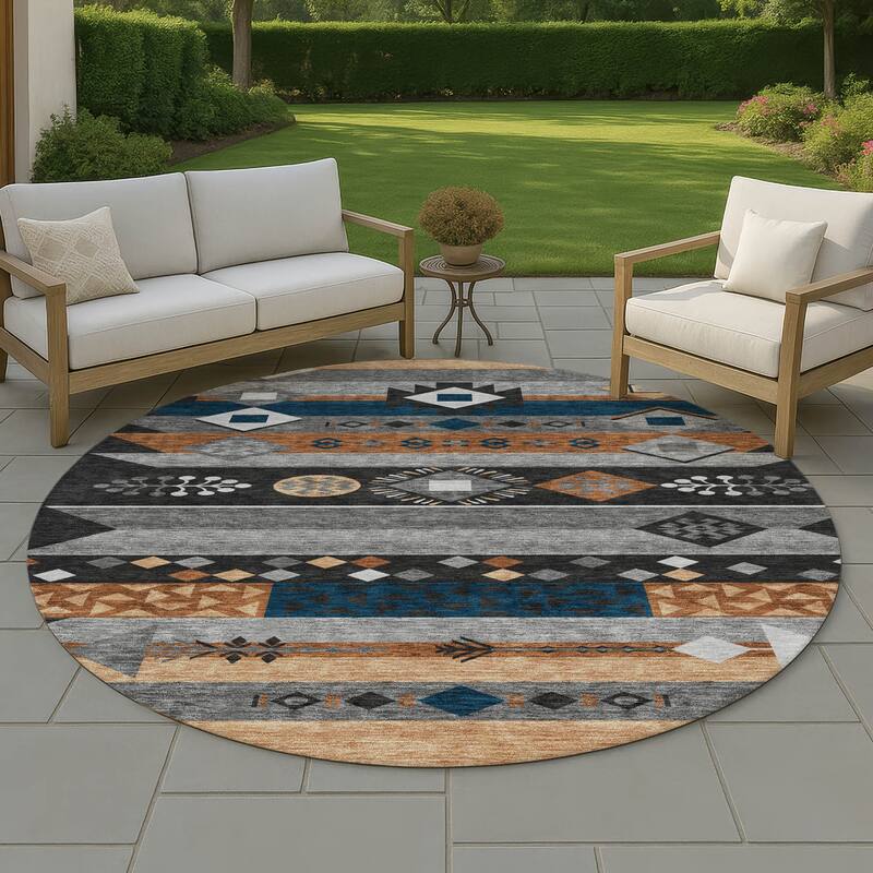 Machine Washable Indoor/ Outdoor Global Tuca Chantille Rug - Black - 8' x 8'