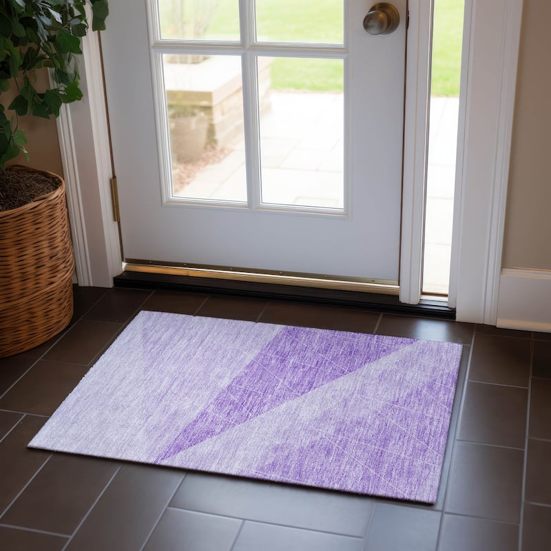 Machine Washable Indoor/ Outdoor Chantille Modern Prism Rug - Lavender - 1'8" x 2'6"