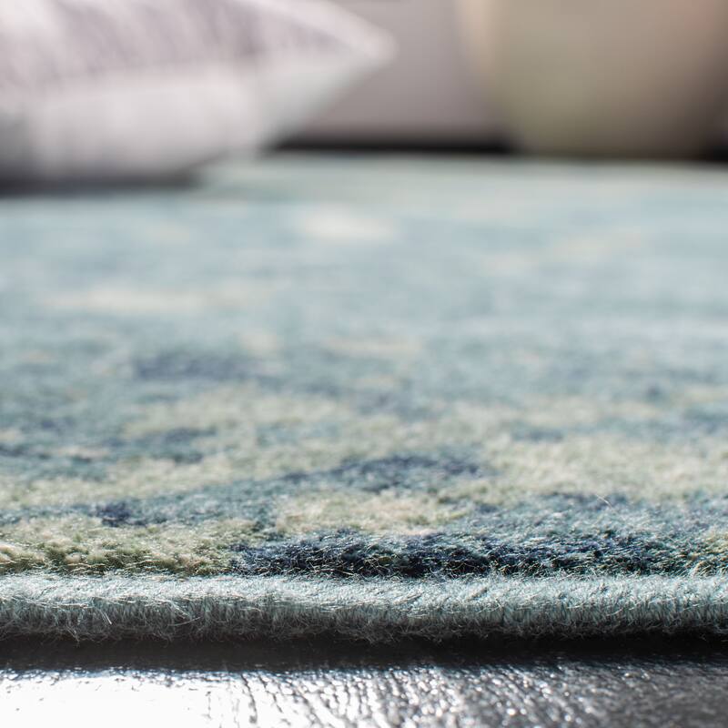 SAFAVIEH Constellation Vintage Boho Irene Modern Abstract Viscose Rug