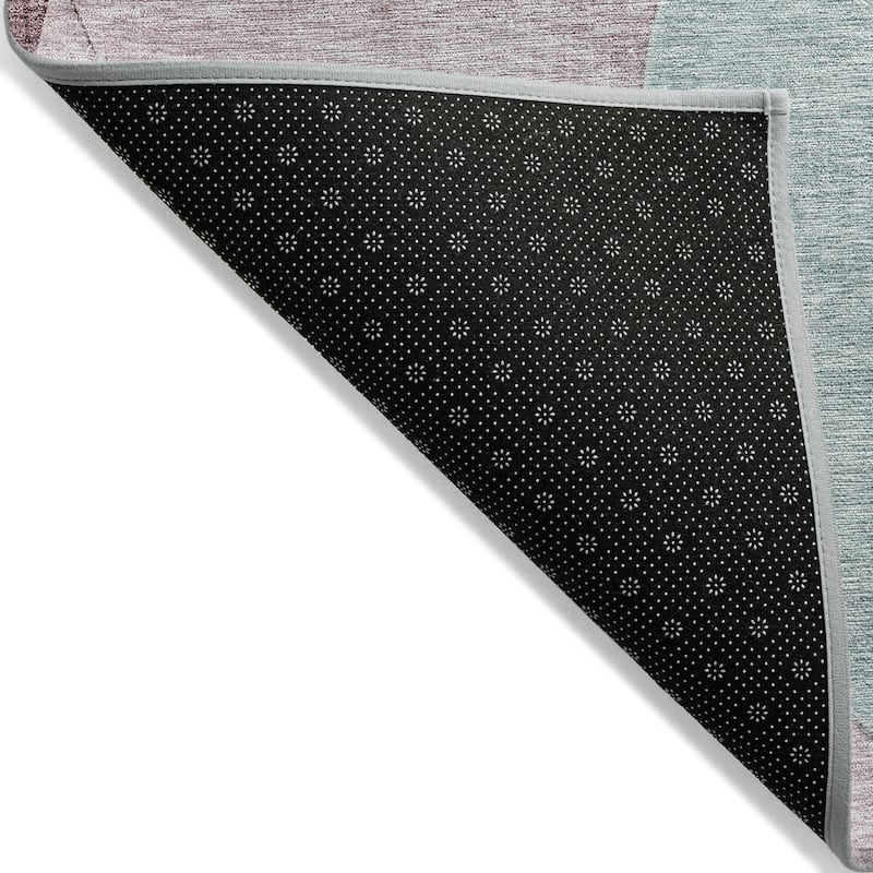 Machine Washable Indoor/ Outdoor Contemporary Deco Chantille Rug