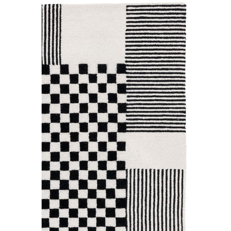 SAFAVIEH Handmade Genre Kiek Checkered Wool Rug