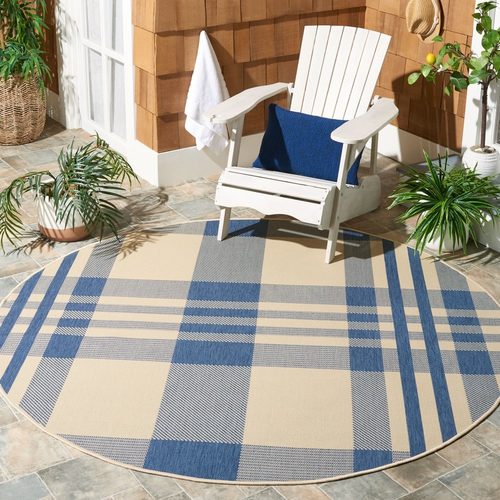 SAFAVIEH Courtyard Oriole Plaid Indoor/ Outdoor Waterproof Patio Backyard.