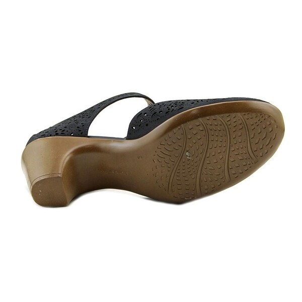cindie mary janes easy spirit