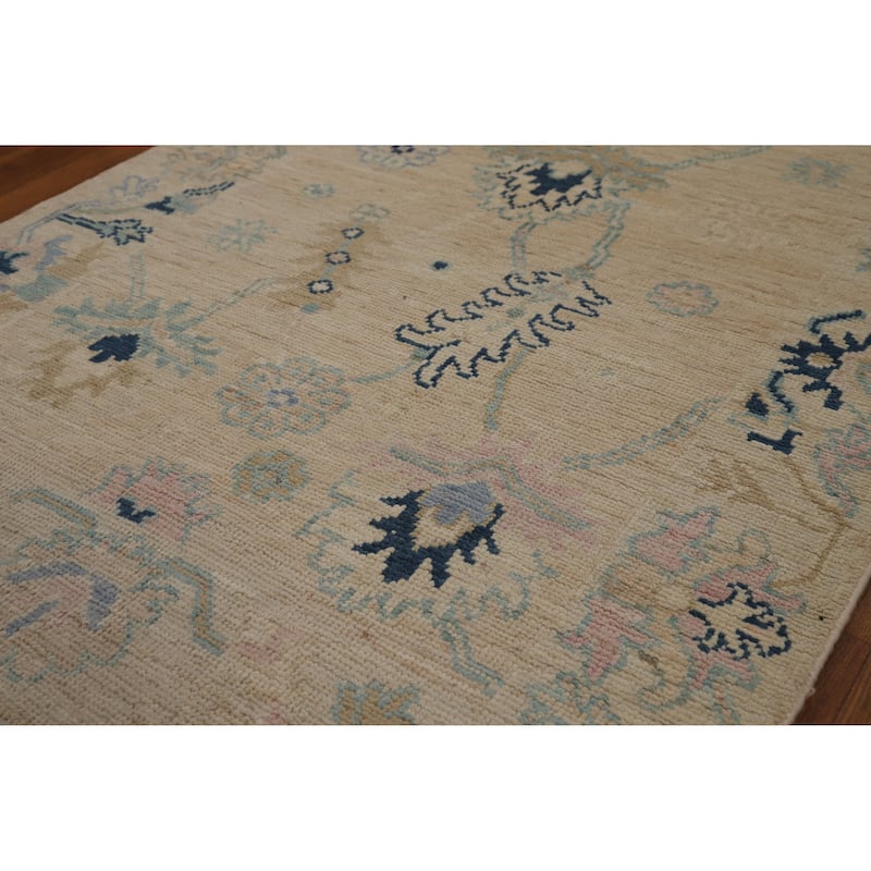 Hand Knotted Oriental 100% Wool Carpet Transitional All-Over Beige & Ivories Oushak Runner Rug - 9' 9'' X 3' 0''