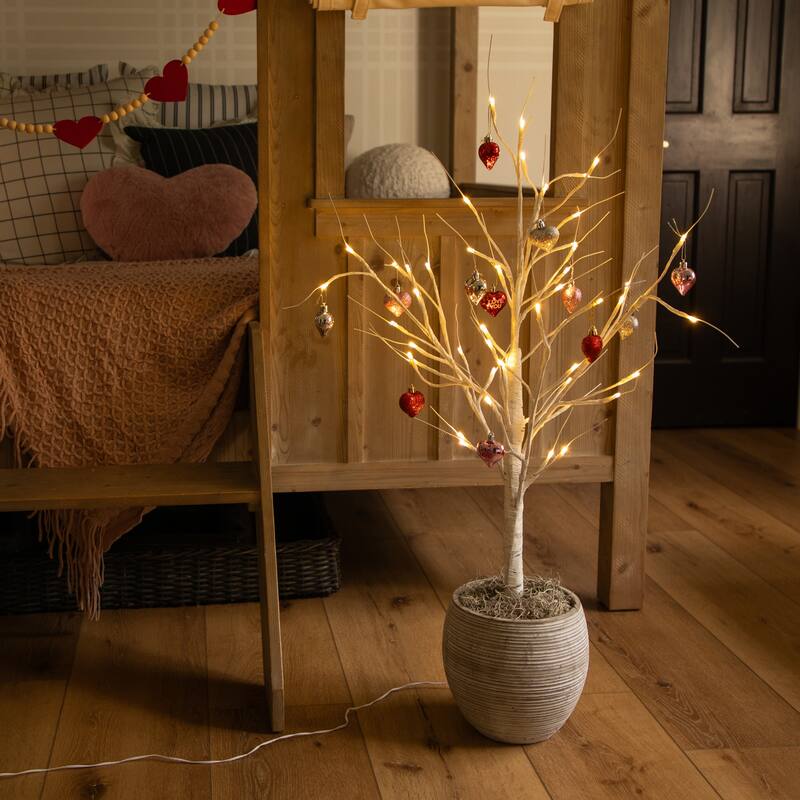 3-ft Pre-Lit Valentine's Day Twig Tree with 12 Warm White LED Lights