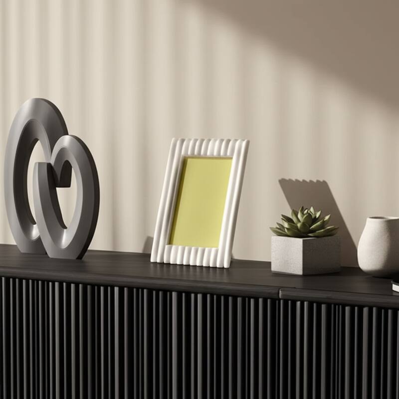 Resin Photo Frame Ribbed Wavy Edge Design Modern Decorative Style - 9" x 7" x 1"