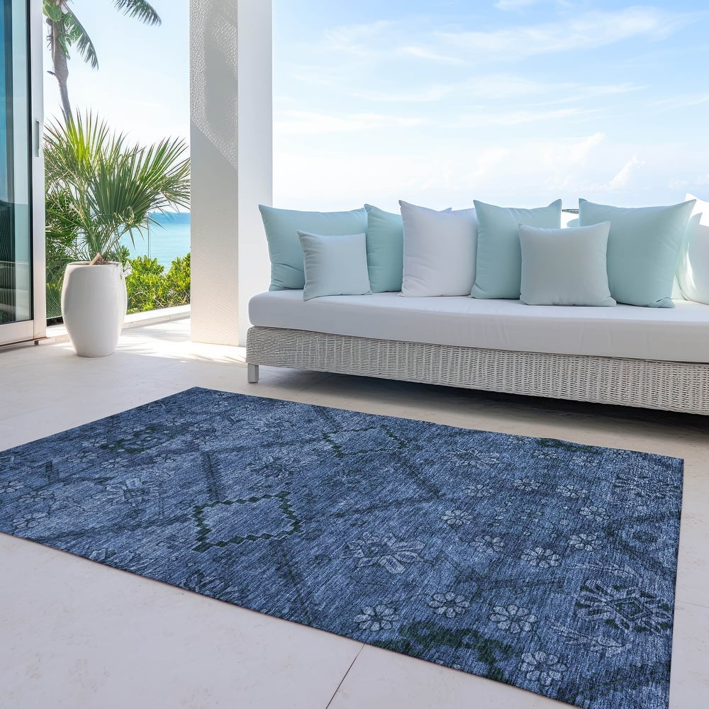 Machine Washable Indoor/ Outdoor Chantille Boho Global Rug