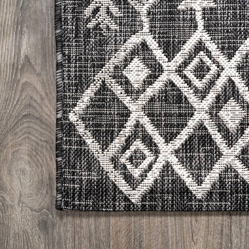 JONATHAN Y Sukie Bohemian Geometric Indoor/Outdoor Area Rug