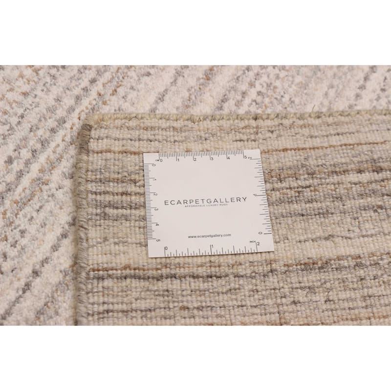 ECARPETGALLERY Hand Loomed Kashkuli Gabbeh Ivory Wool Rug - 5'6 x 7'7