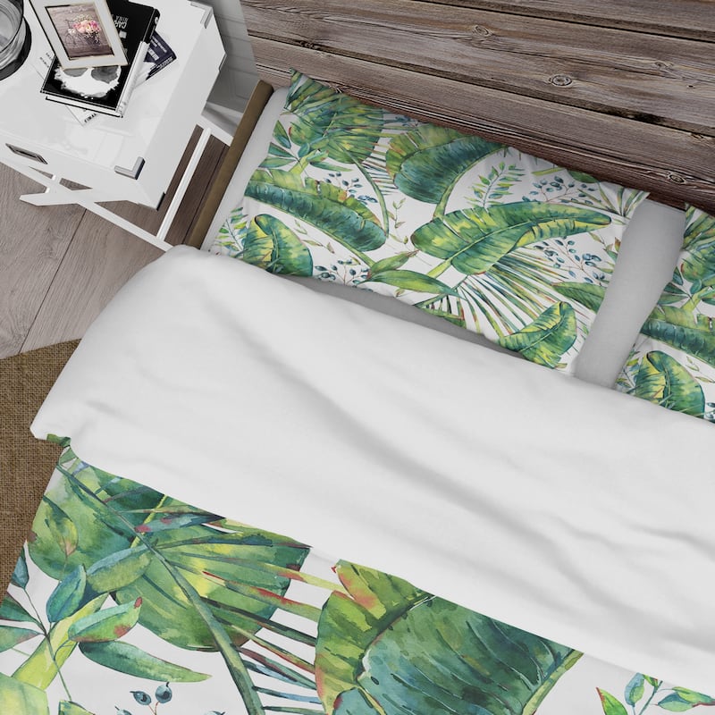 Designart 'Vintage Pattern Of Banana Leaves' Lake House Duvet Cover Set
