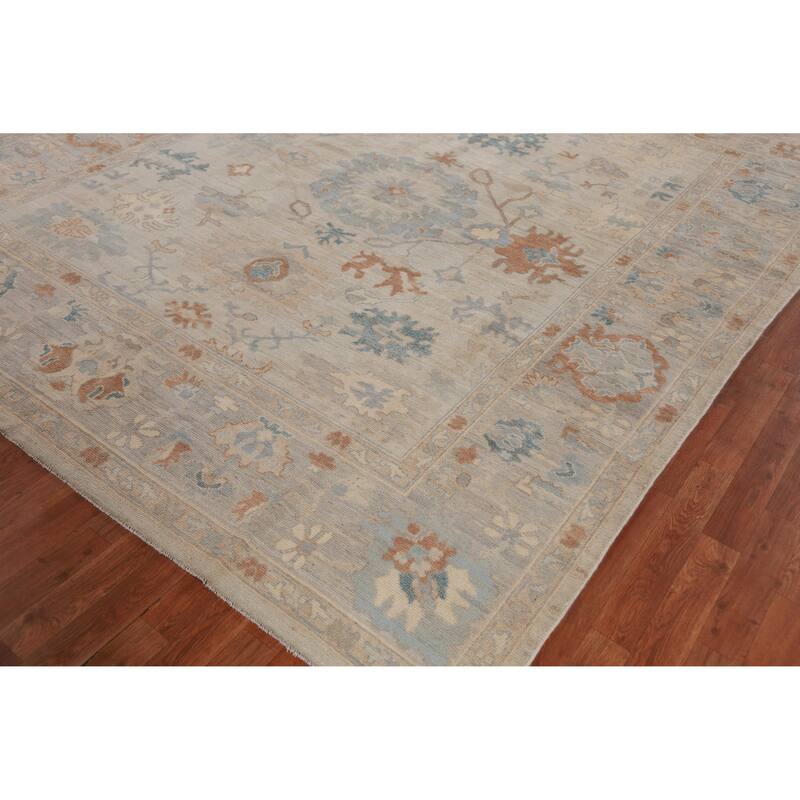 Hand Knotted Oriental 100% Wool Carpet Transitional Medallion Beige & Ivories Oushak Area Rug - 9' 10'' X 8' 1''
