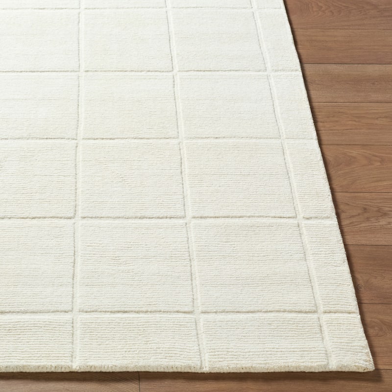 Livabliss Casual Mystique Solid Area Rug