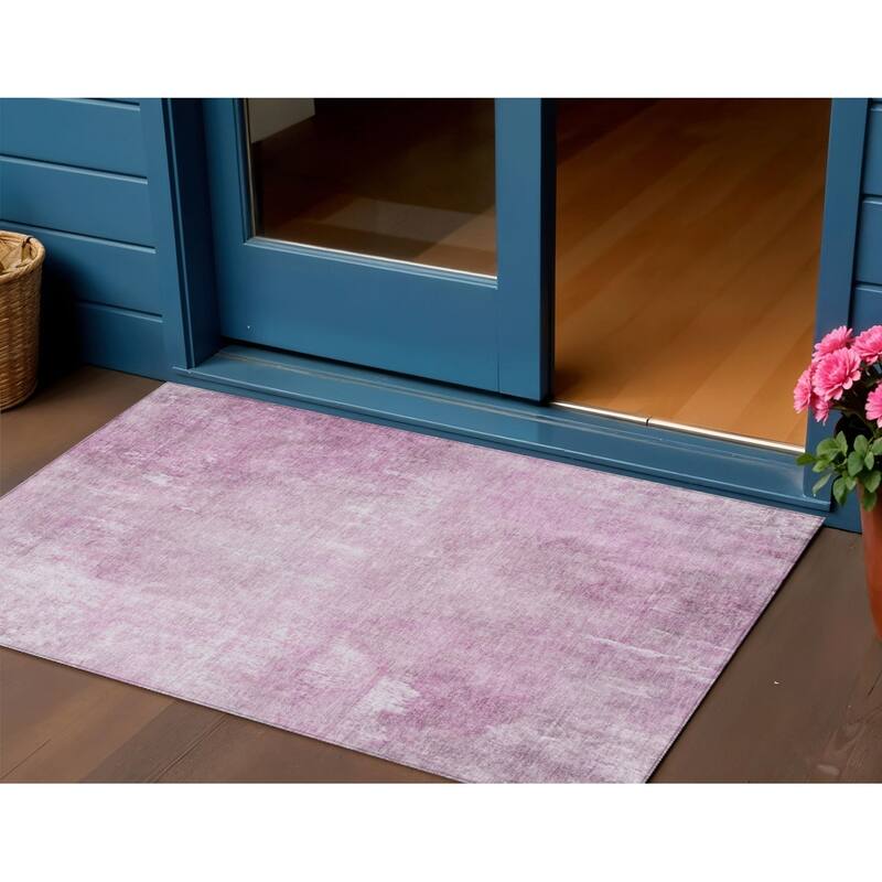HomeRoots Abstract Transitional Rectangle Outdoor Rug - 3' x 5'