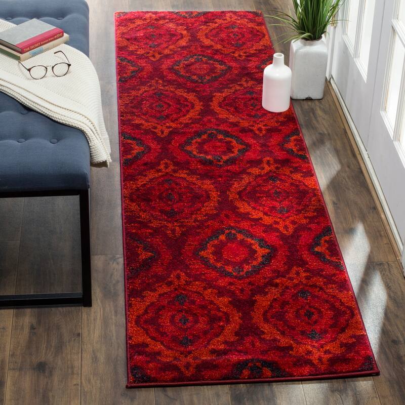 SAFAVIEH Tunisia Margunde Southwestern Rug