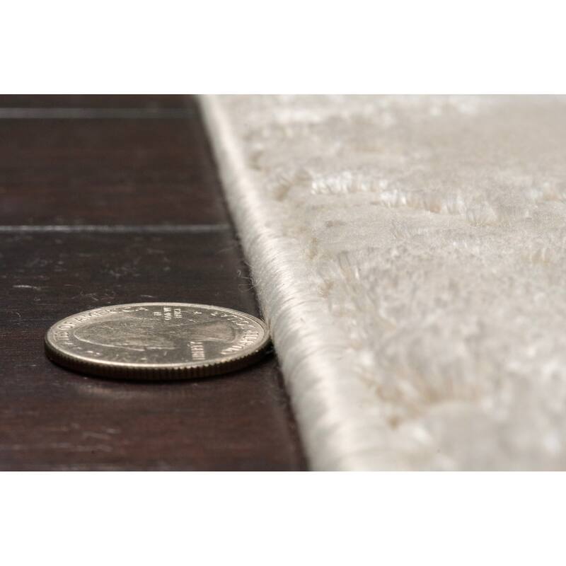 Dynamic Rugs Quartz Traditional Area Rug