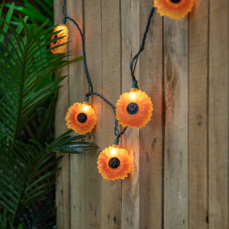 Sunflower Patio Light Set - 6' Green Wire - 10ct - 102"